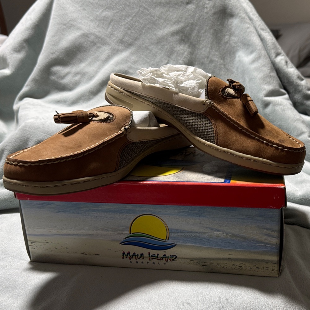 Maui Island Brown Mules